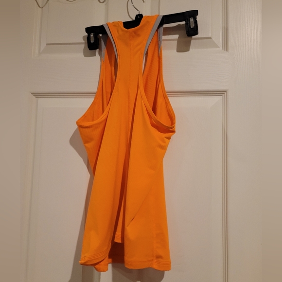 Nike tank top - Picture 2 of 3